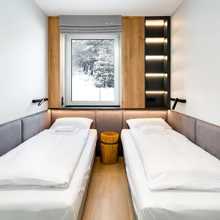 Zeromskiego 15c, Sun & Snow